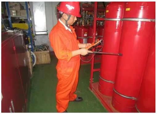 呼和浩特氣體滅火系統液面檢測——便攜式超聲波鋼瓶液位計(液位指示器)